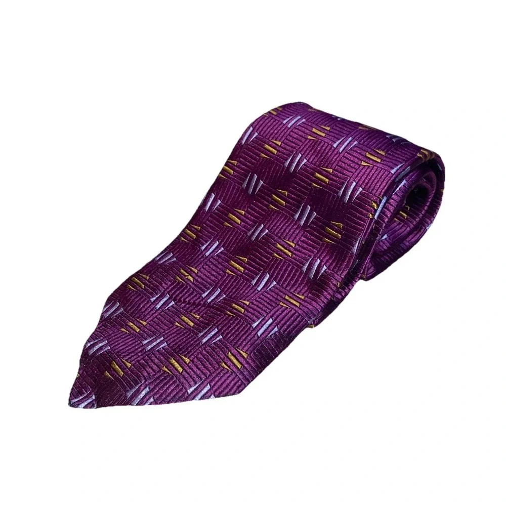Barneys New‎ York Mens NeckTie 100% Silk Purple/Yellow/Blue Geometric 60